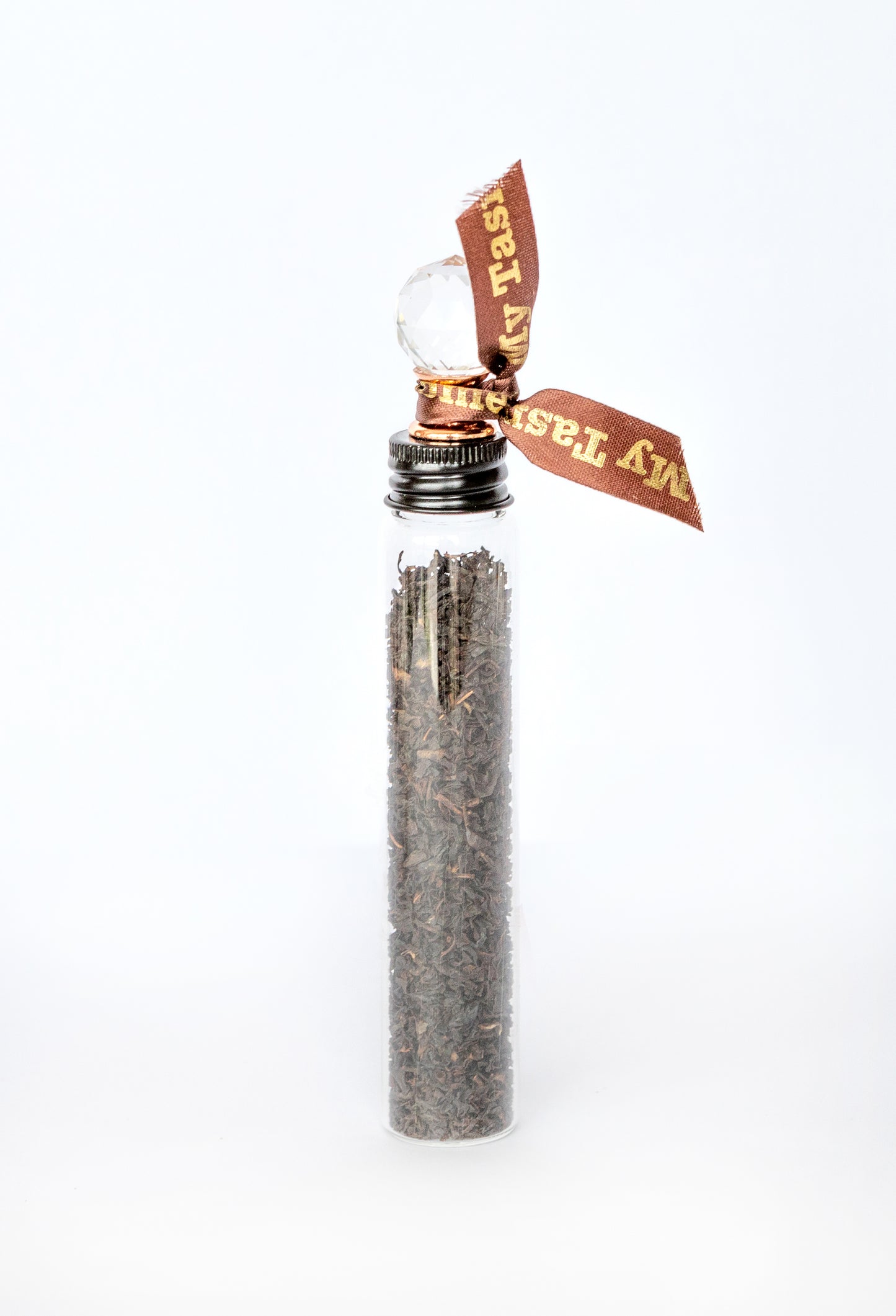 Our Tea Shots are packaged in our bespoke glass vials with a screw lid that have a gorgeous bling addition and rose gold top to make it so special. Our Tasmanian Breakfast Tea is Handcrafted from the Huon Valley in Tasmania. It is a light, fresh and fruity black tea with a smooth flavour for easy drinking. Just so enjoyable and Tasmanian!!