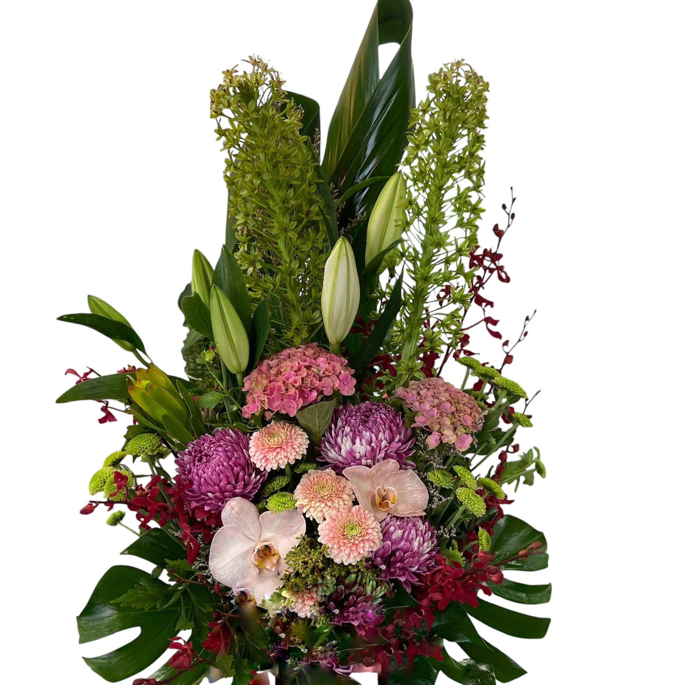 Our beautiful Brooklyn is what sets our florist apart in floral design. It's perfect for every occasion. It is using seasonal blooms that are in abundance from our local Tasmanian growers and flower markets daily. It is our most popular choice.

When you are looking to send a massive, big, statement beautiful arrangement of flowers, you have made the right choice. It is affordable, fresh, comes in a lovely container & and comes with our complimentary typed card message.

