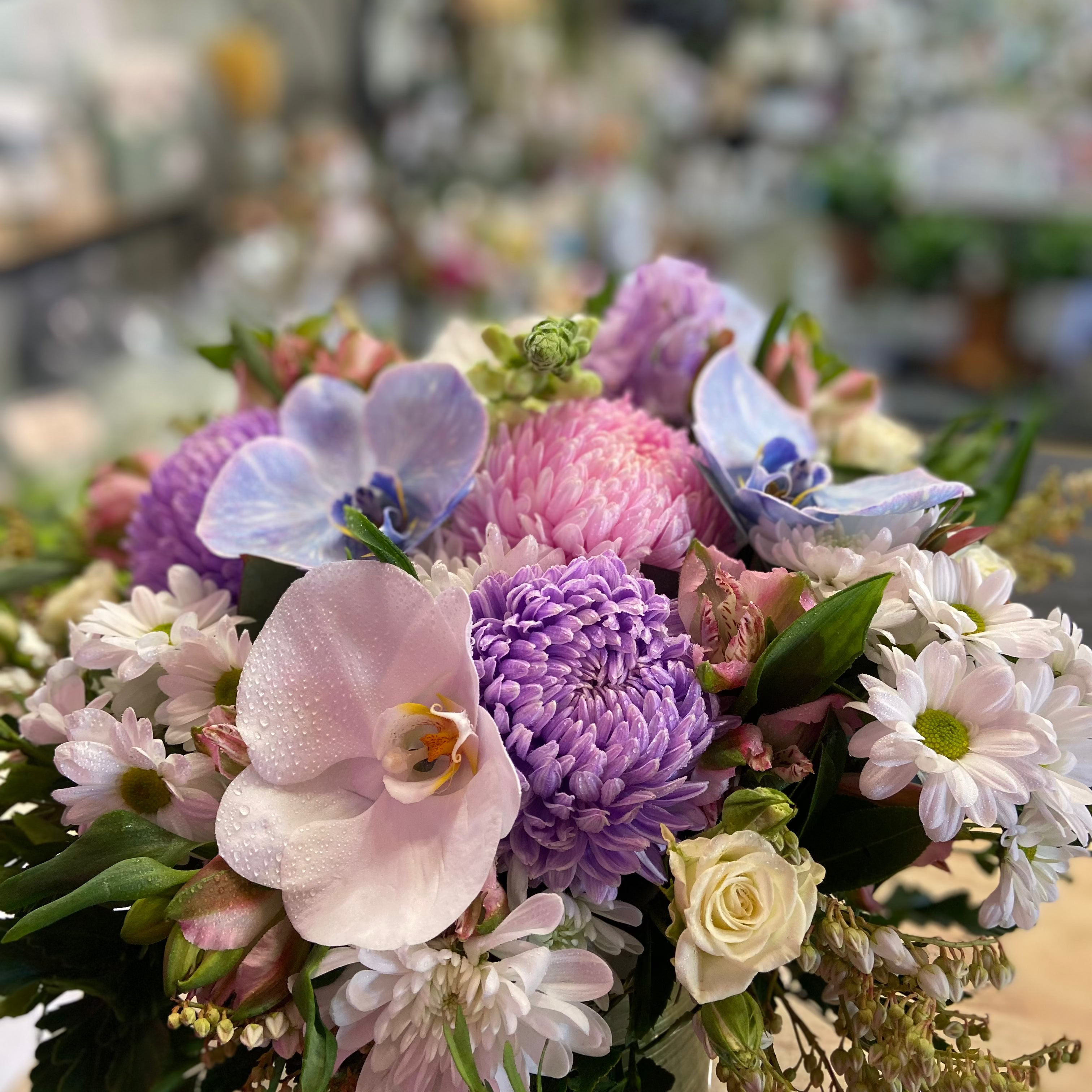 Our Gabby arrangement is what sets our florist apart in flower design. It's perfect for every occasion. It is using seasonal flowers that are in abundance from our local Tasmanian growers and flower markets each day. It is our most popular choice.

When you are looking to send a bespoke pastel arrangement Gabby is the right choice. It is affordable, fresh, gorgeously designed, and includes our typed complimentary card message.

It comes in a white box.