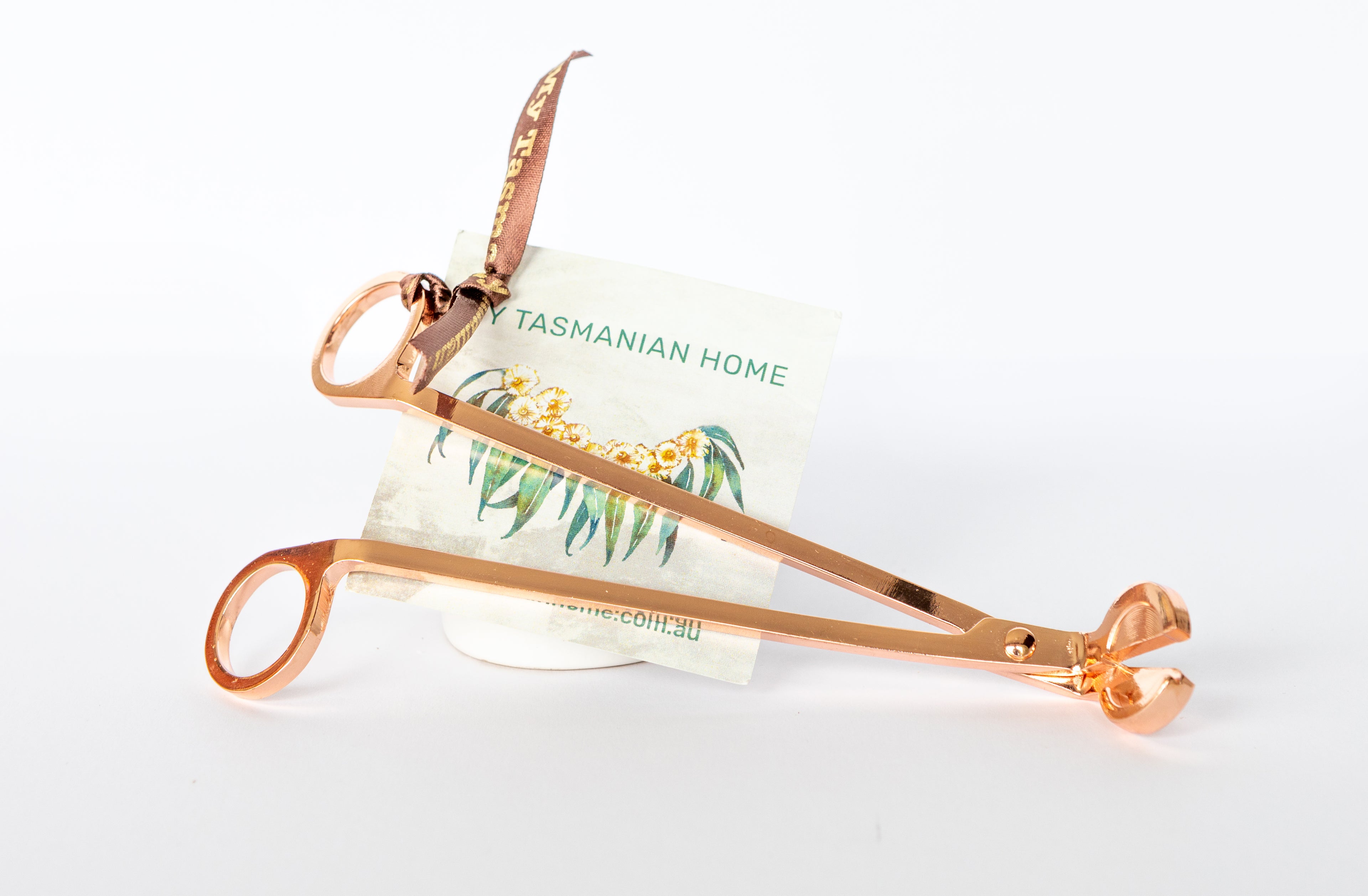 Our Candle Wax Trimmers are a gorgeous rose gold colour which match our candle tins, and are a necessity for candle lovers to keep your candle wicks nice and clean and hence they burn clean, making your candle last longer.  If you haven’t used one you must, they are amazing!